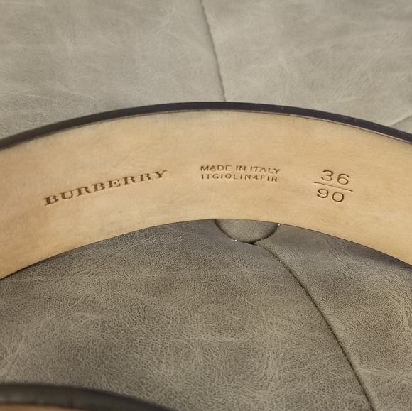 Authentic Burberry women belt - Picture 2 of 11